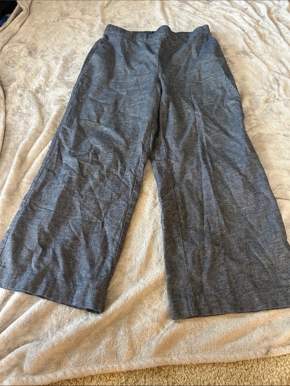 Ann Taylor linen blend wide leg pull-on pant